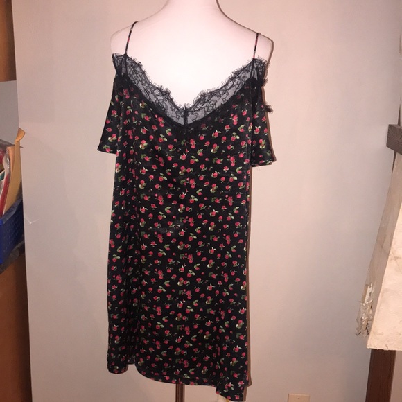 NWT Francesca black dress - Picture 3 of 3